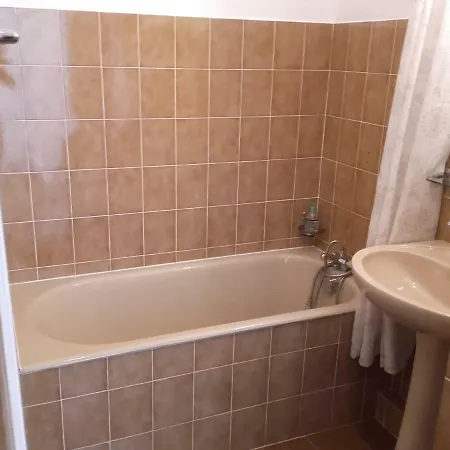 Le Parc Imperial Apartment *